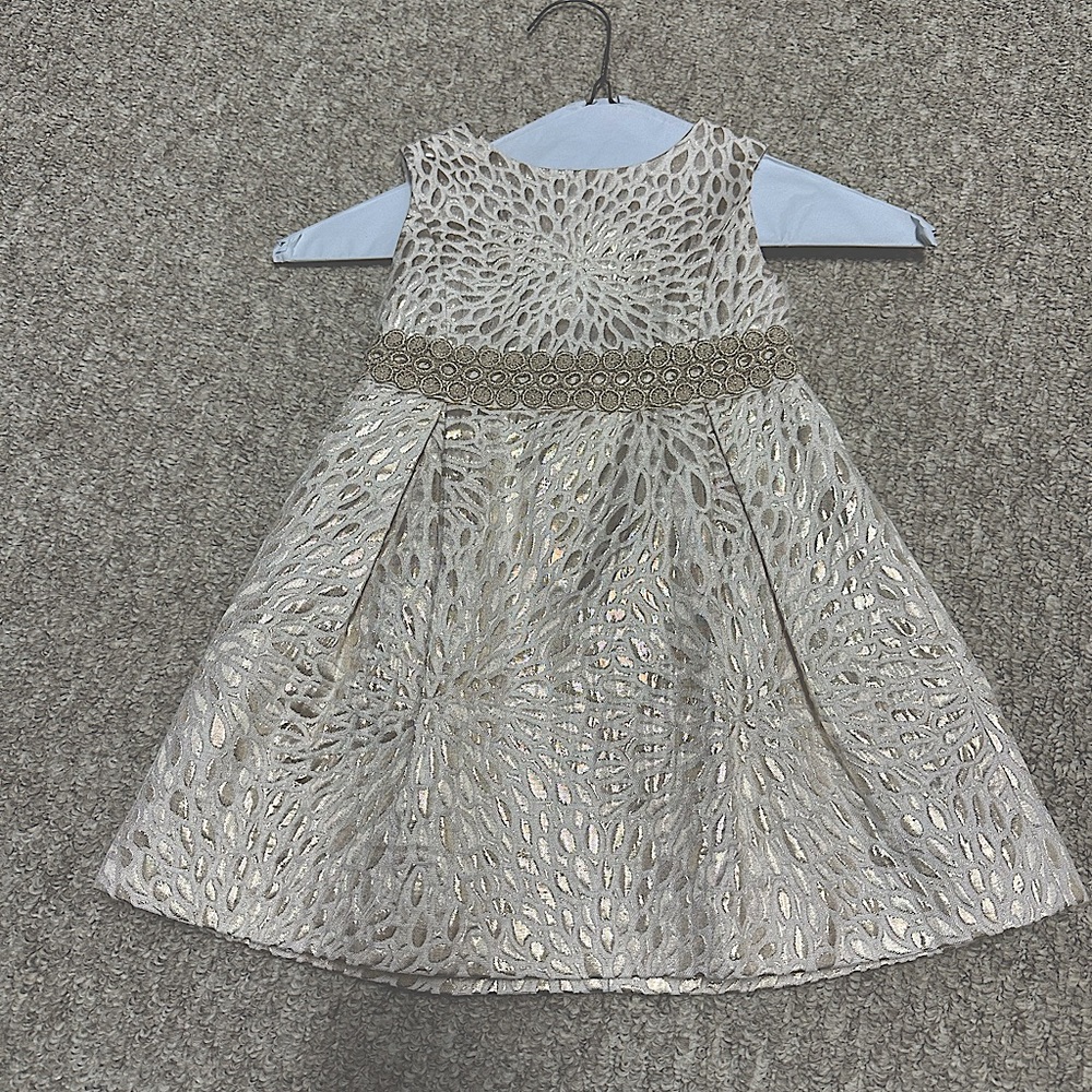 EUC Size 6 Lilly Pulitzer Gold Arianna Dress